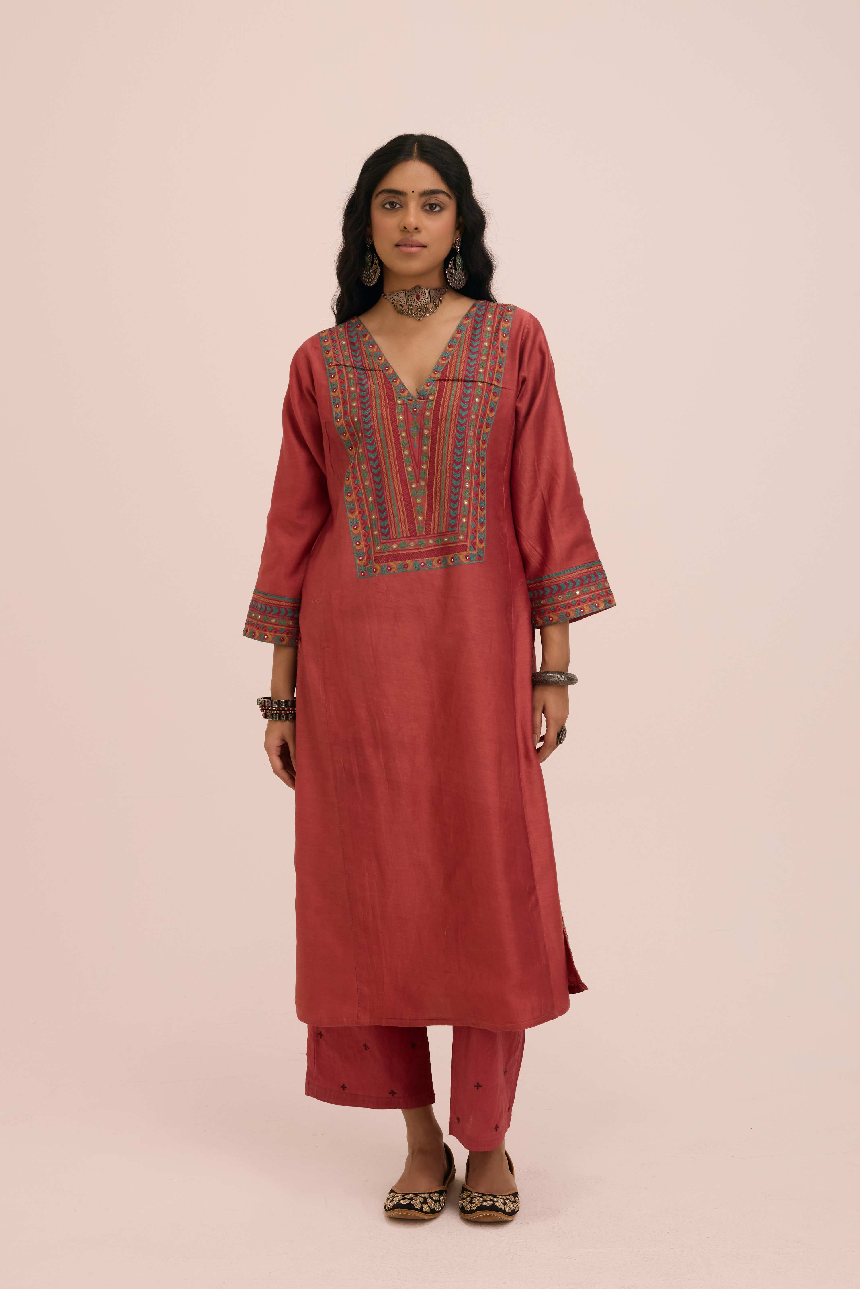 Dienne Chanderi Embroidered Kurta Coral