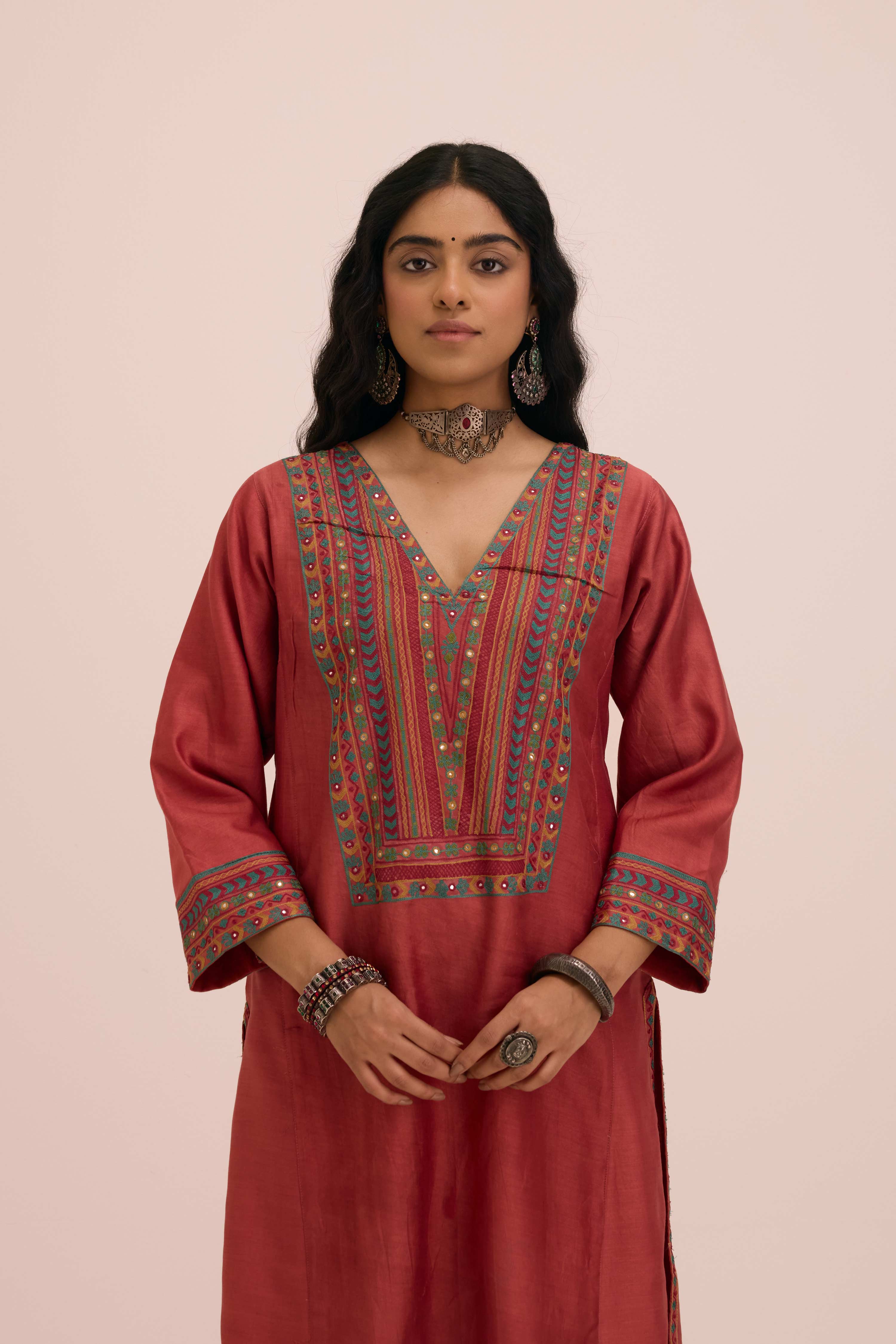 Dienne Chanderi Embroidered Kurta Coral