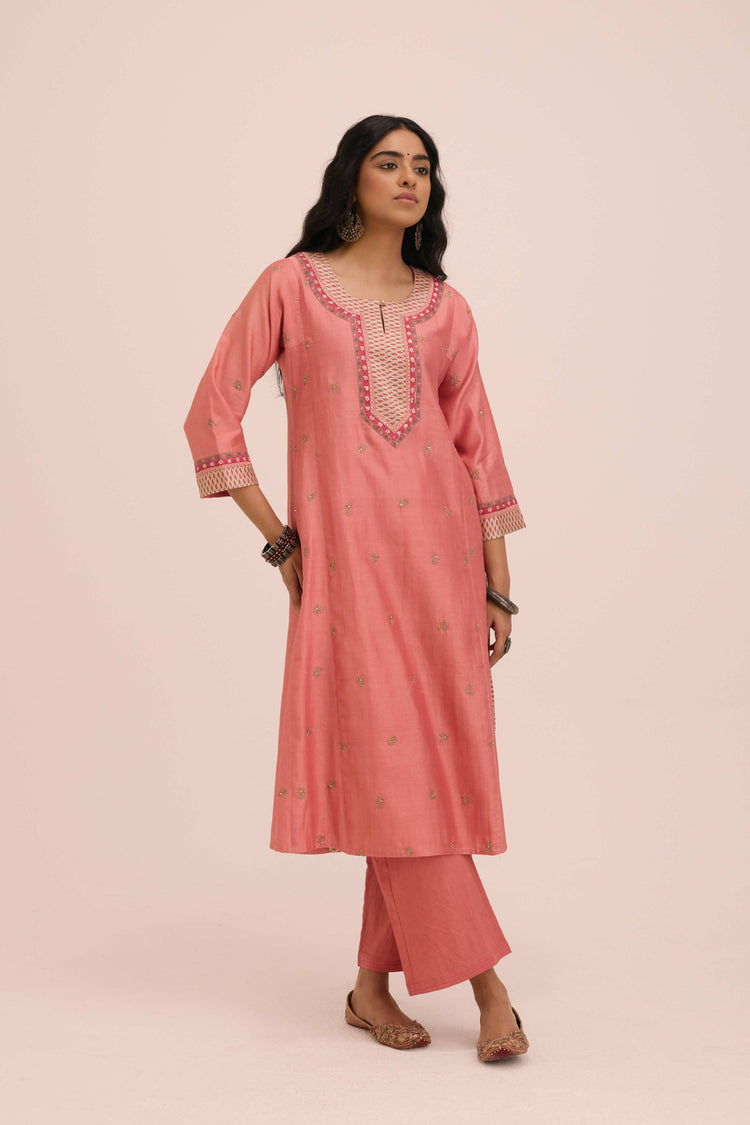 Aadya Embroidered Chanderi Ensemble Blush Pink (Set of 3)