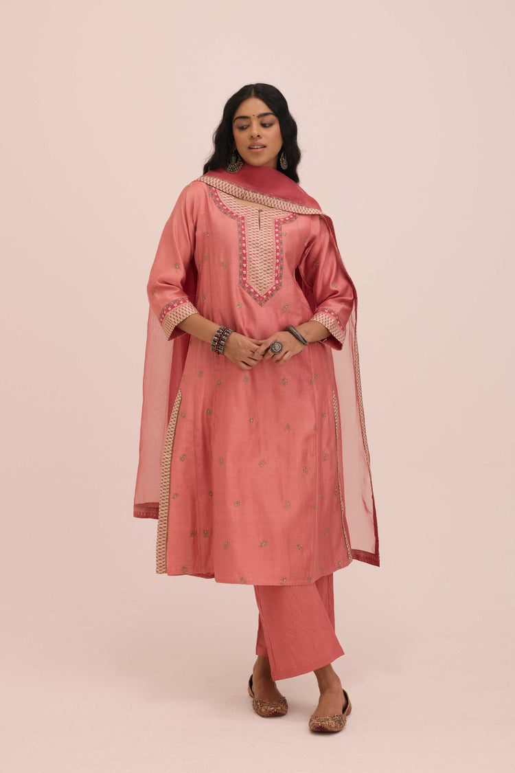 Aadya Embroidered Chanderi Ensemble Blush Pink (Set of 3)