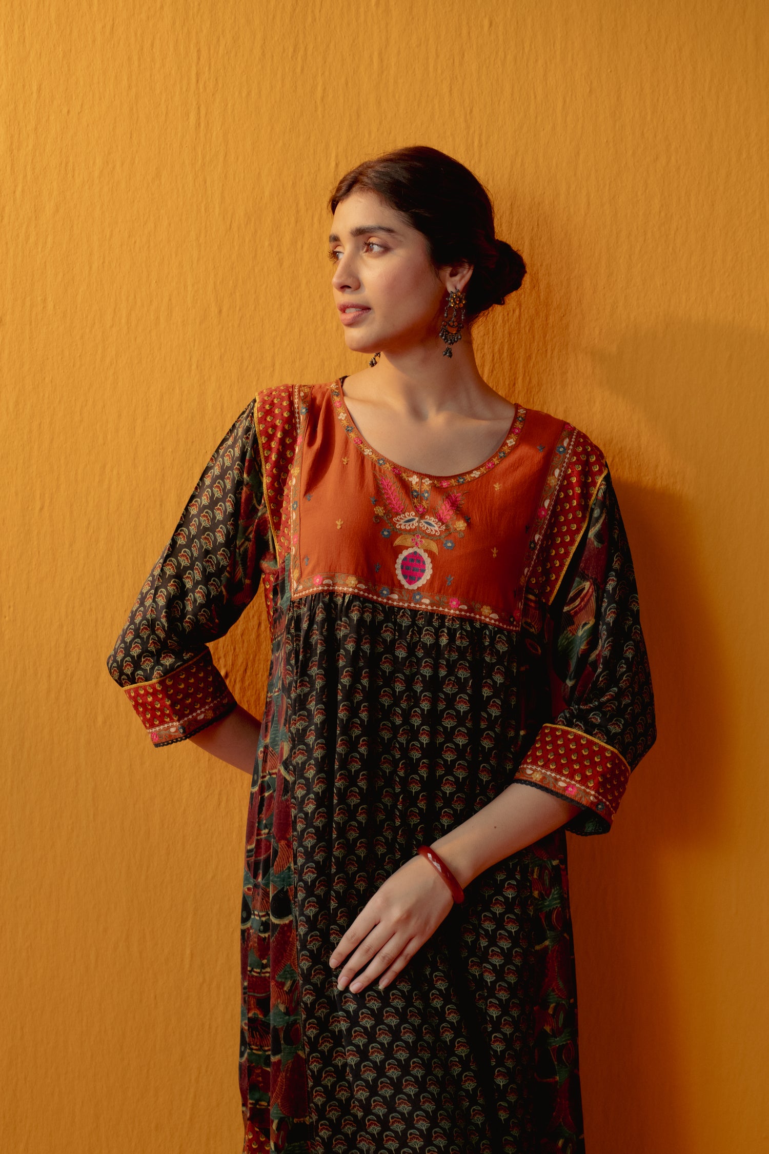 Meera Kurta Black Rust (9042666127659)