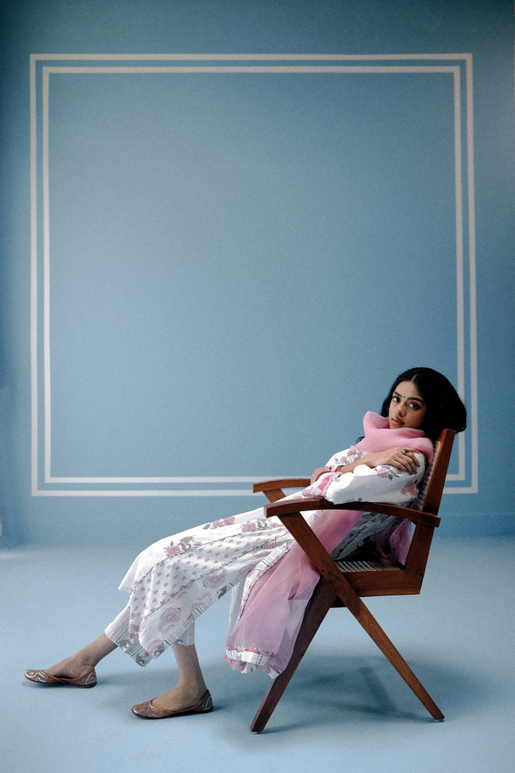 Adya Cotton Printed Kurta White Pink