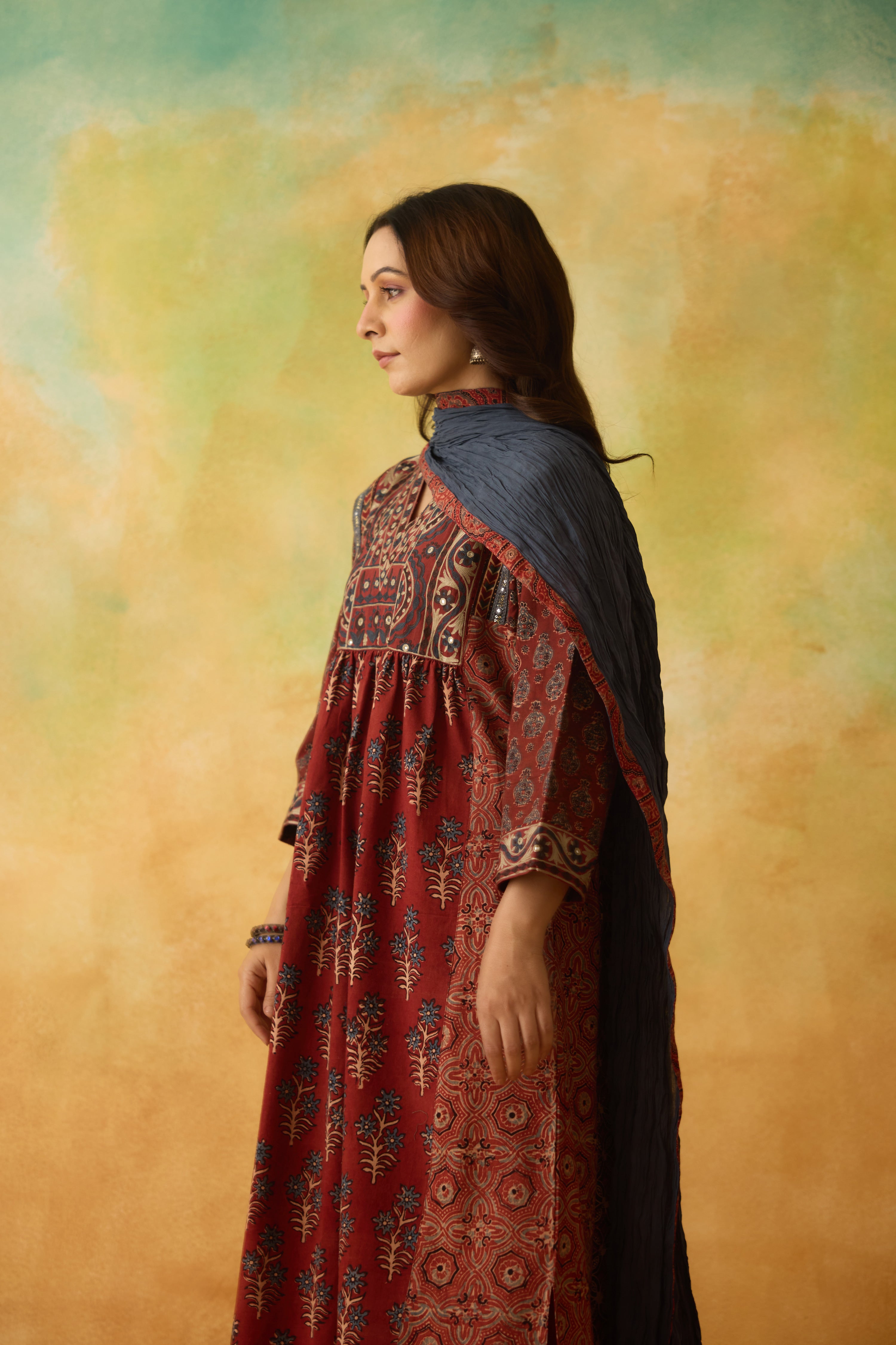 Meera Dupatta Maroon (10002504646955)