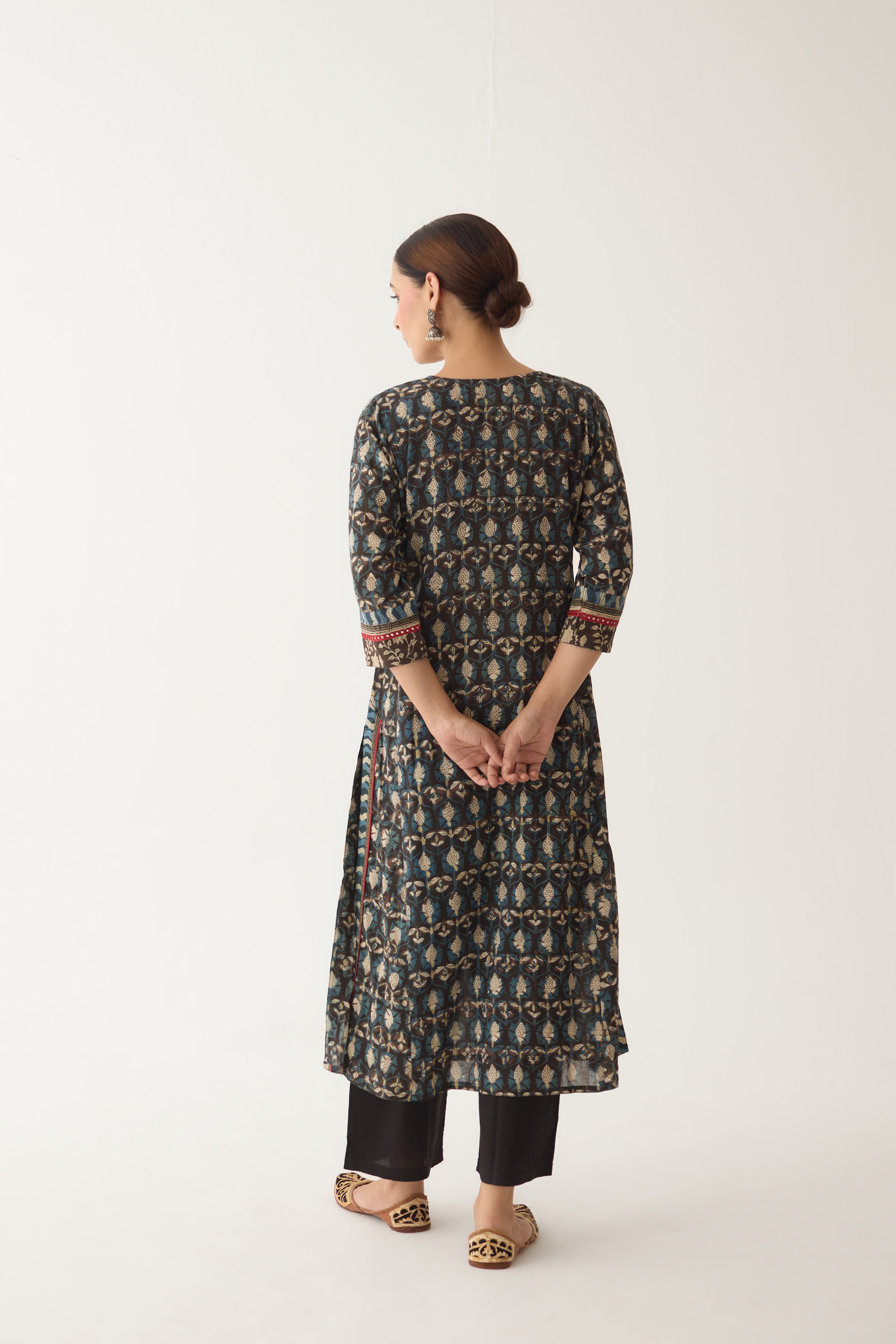 Rozana Kurta Black/ Off White (Set of 2) (9996389843243)