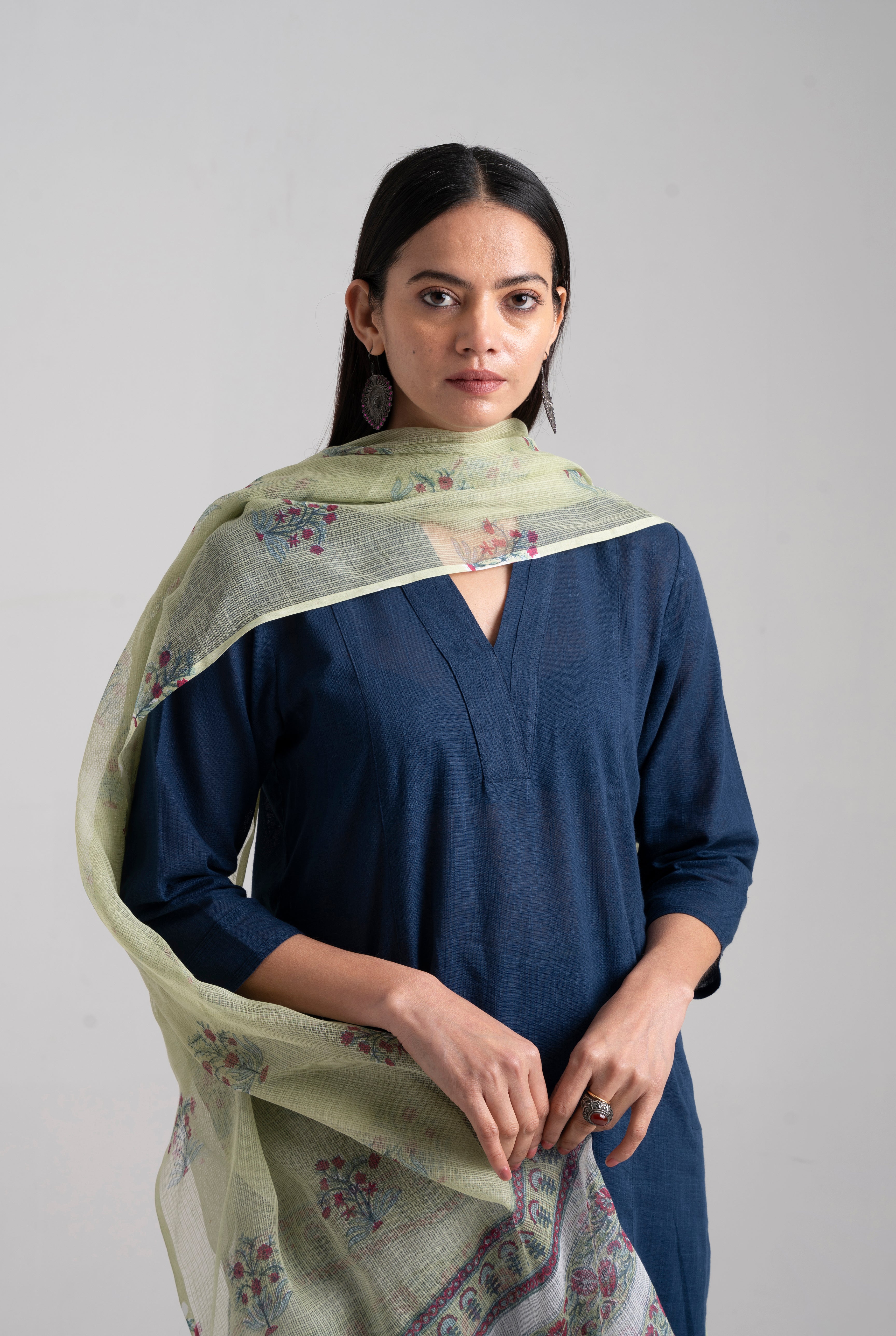 Rozana Essentials - Pant & dupatta (Set of 2) (8957354213675)