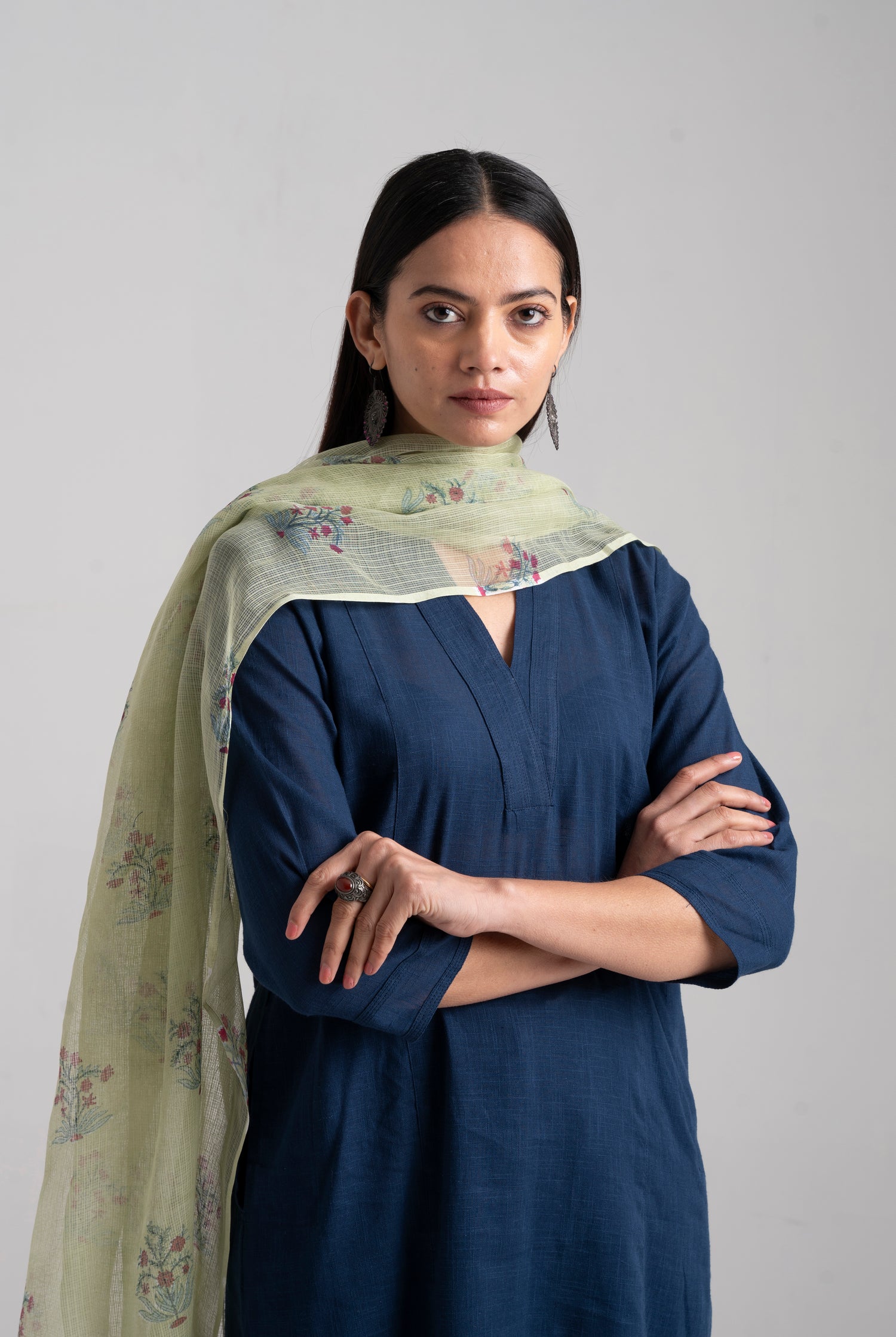 Rozana Essentials - Pant & dupatta (Set of 2) (8957354213675)