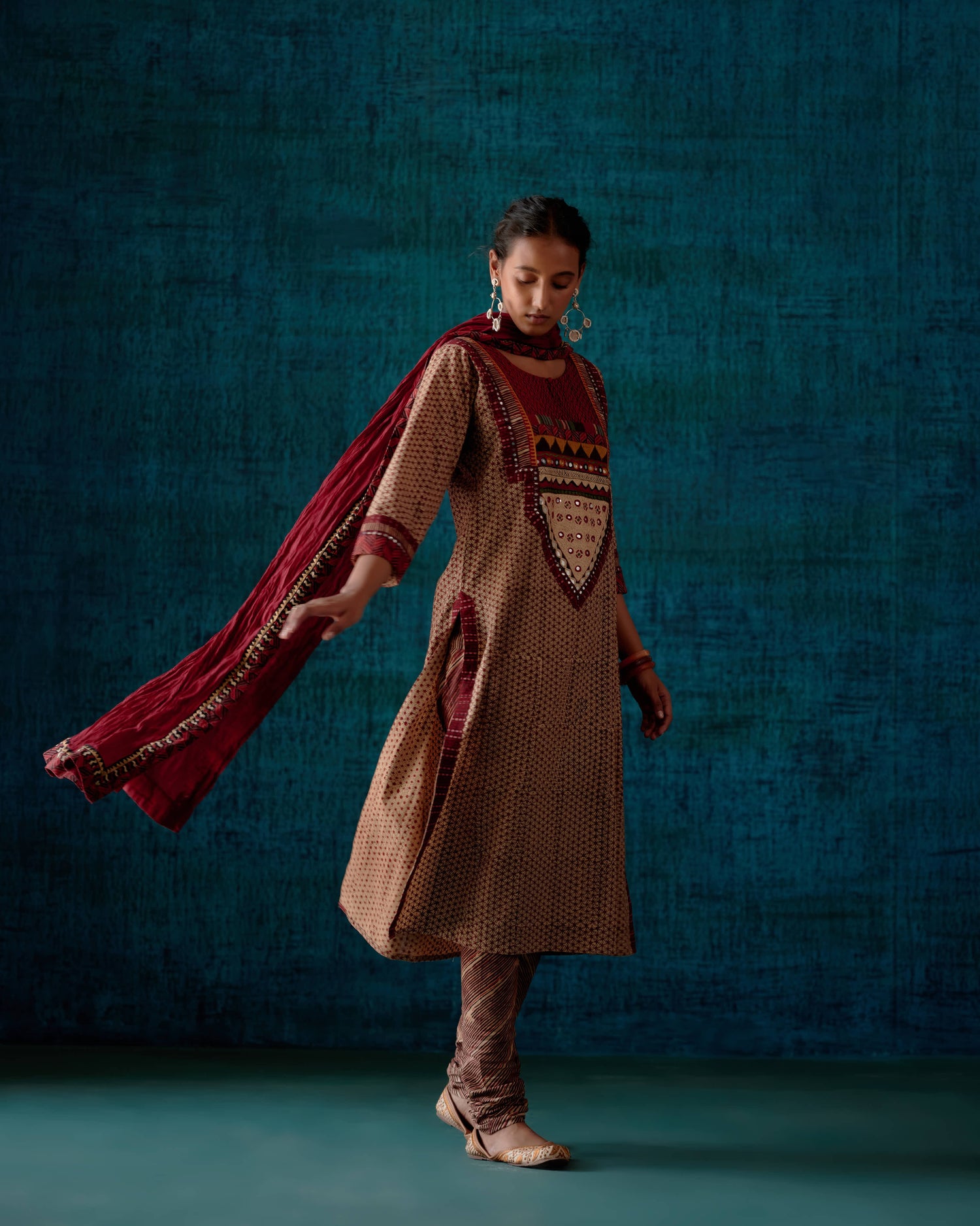 Devi Kurta Beige Maroon (7152337354799)