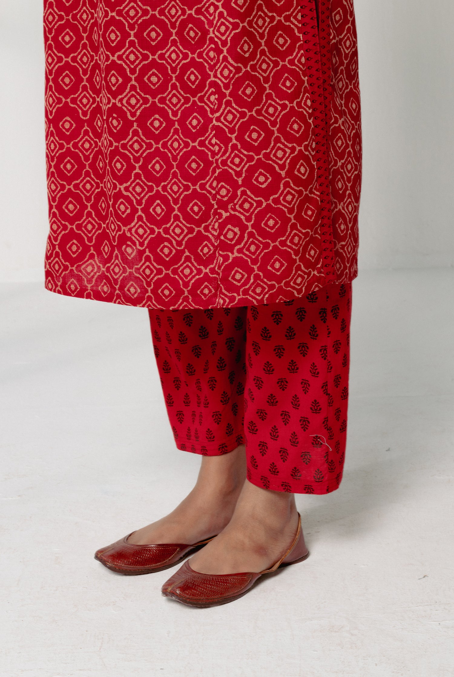 Rozana Pant Red Black (8161835778347)