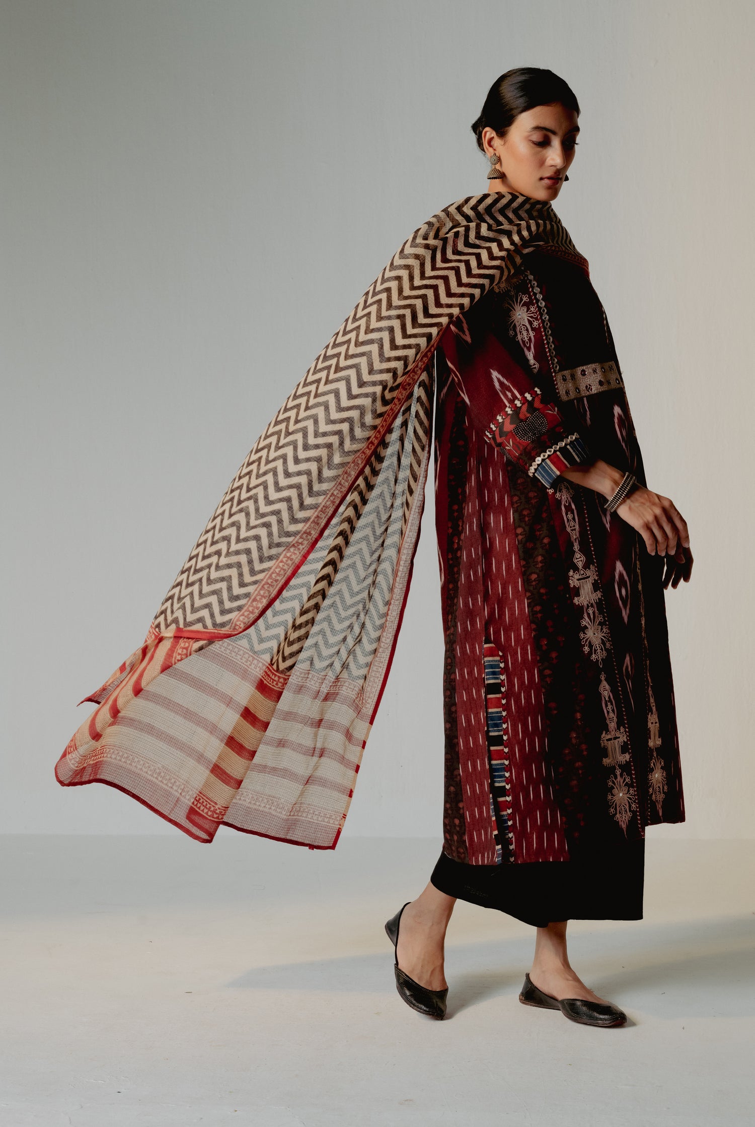 Rozana Kota Dupatta Black Beige (8235101716779)