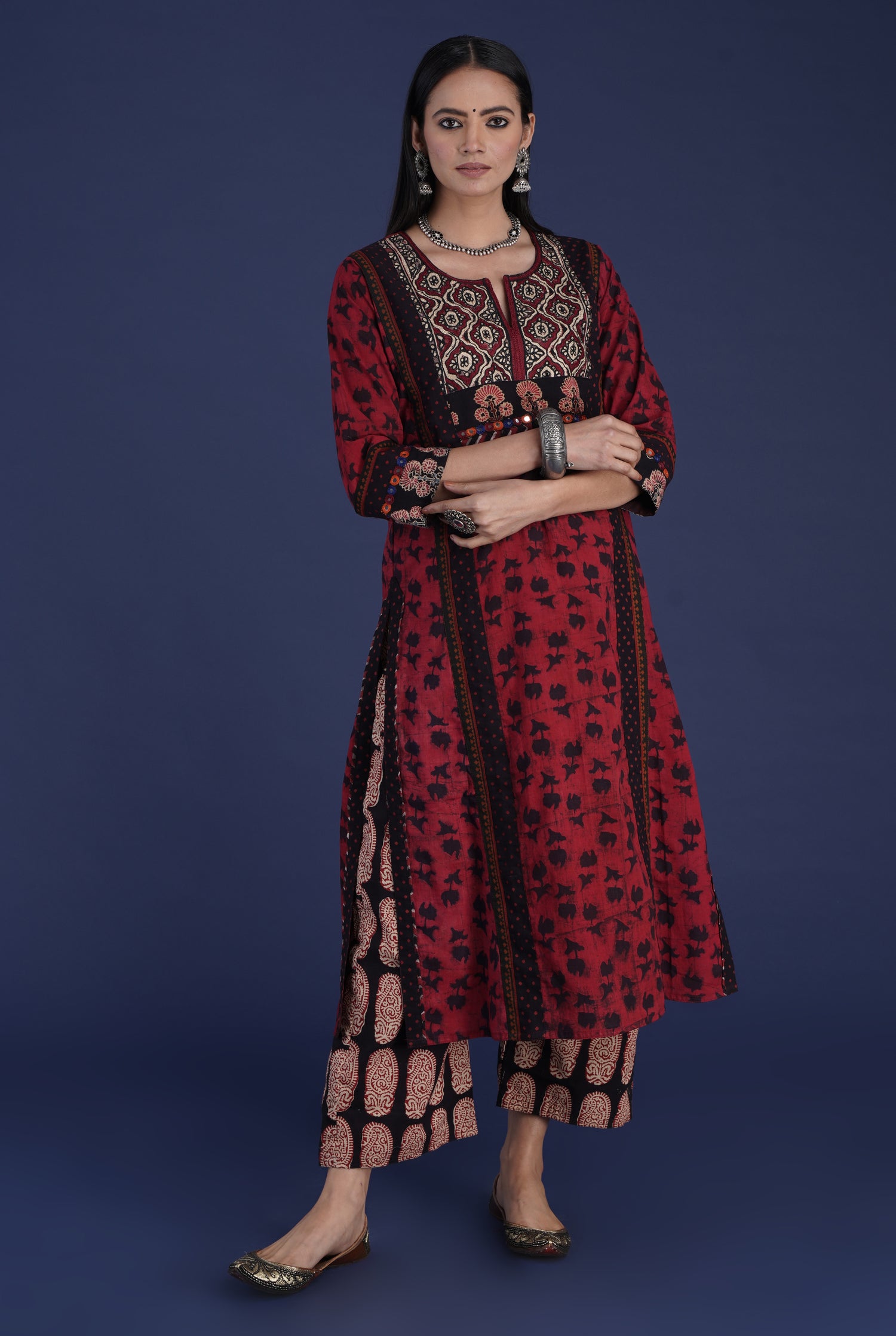 Rozana Pant Printed Black Maroon (6870140682287)
