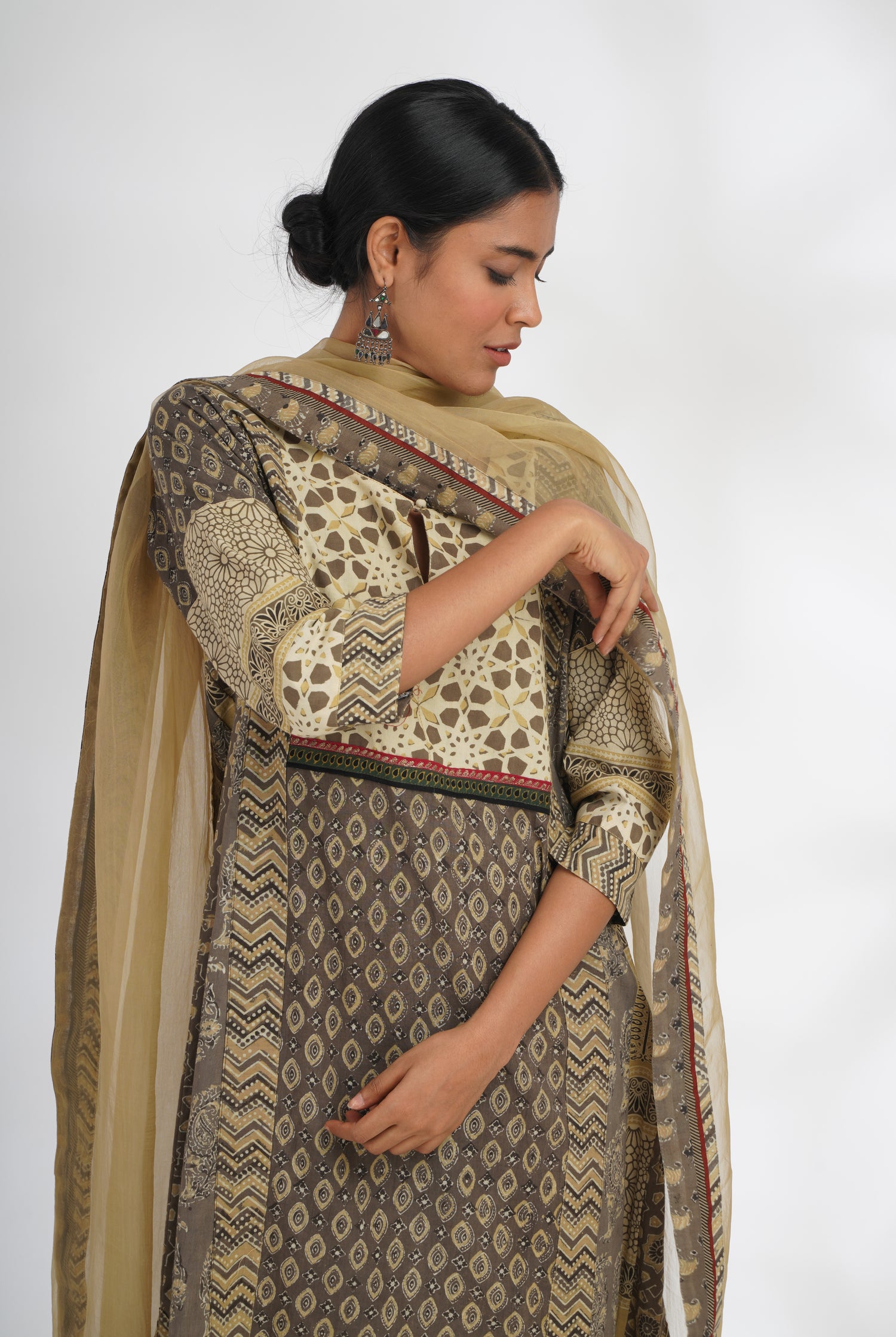 Rozana Chiffon Dupatta Beige (7047297630255)