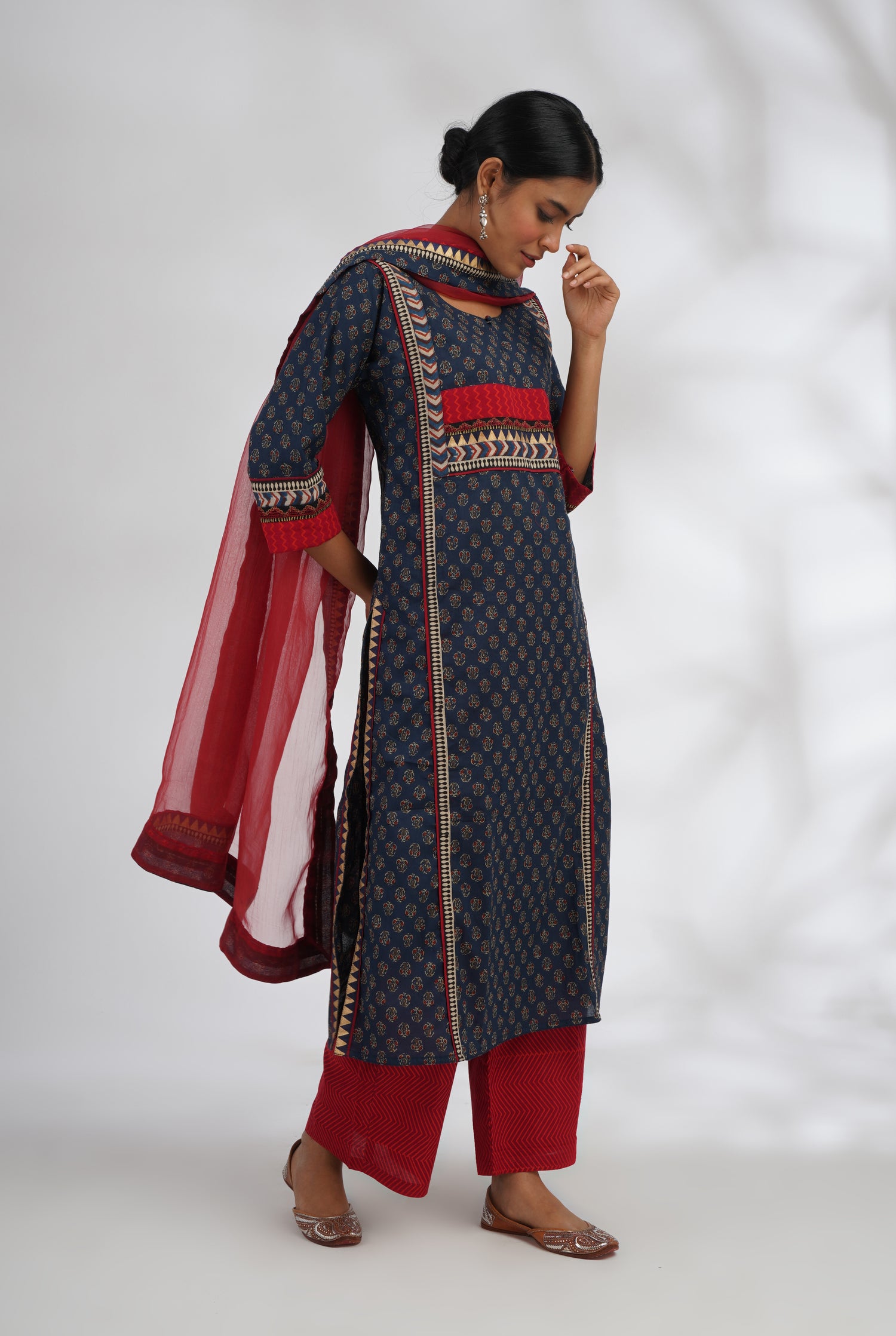 Rozana Pant Red (7047291207727)