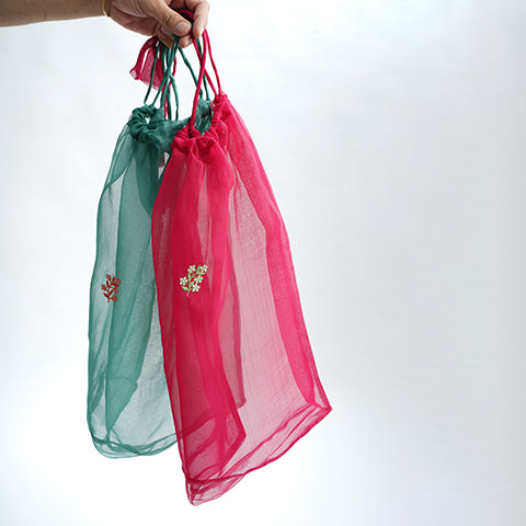 Gift Wrap (7050703667247)