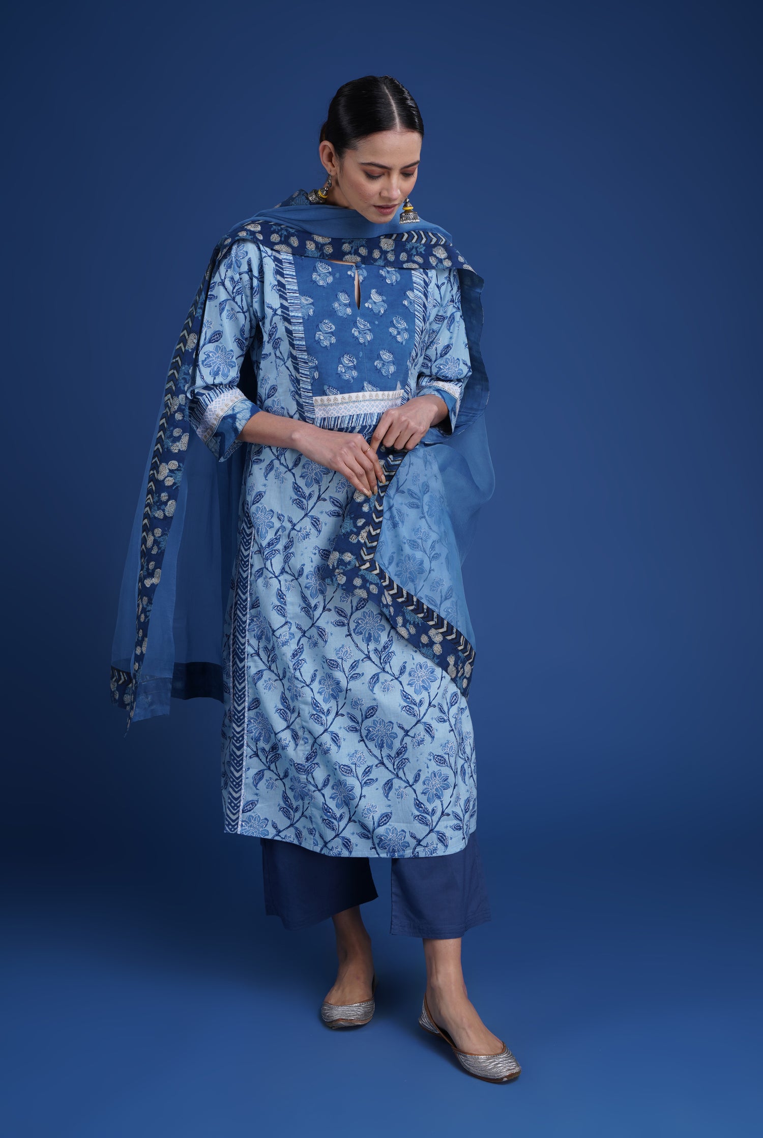 Rozana Pant (8077628408107)